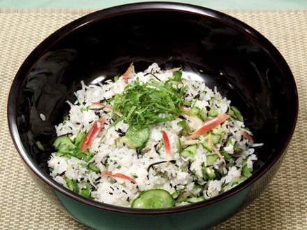 ちりめんじゃことひじきの香味野菜寿司