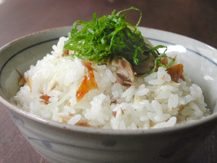 塩サバと新ショウガの混ぜご飯