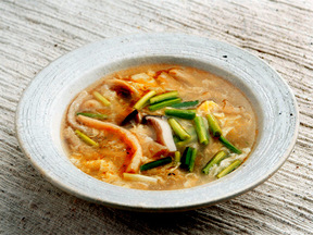 油揚げときのこのスープ