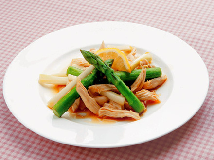 蒸し鶏とアスパラのレモン醤油