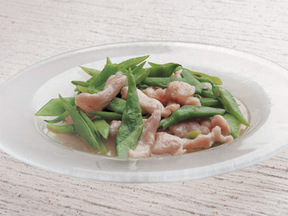 さやいんげんと鶏むね肉の中華風炒め煮