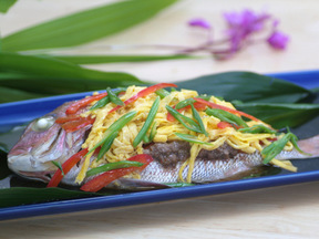 タイの姿蒸し