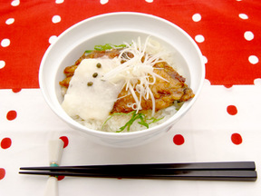 真イワシの蒲焼き丼