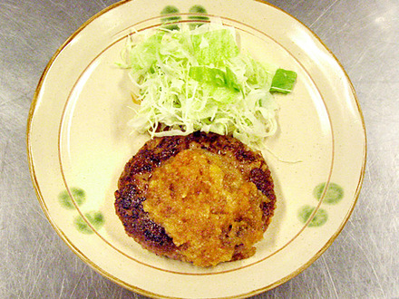 ダイコンソースの野菜ハンバーグ