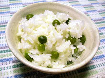 グリーンピースご飯