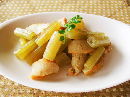 フキとさつま揚げの煮物