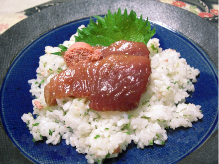 マグロとタラコの混ぜ寿司