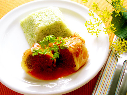 圧力鍋で簡単!おもてなしのロールキャベツ