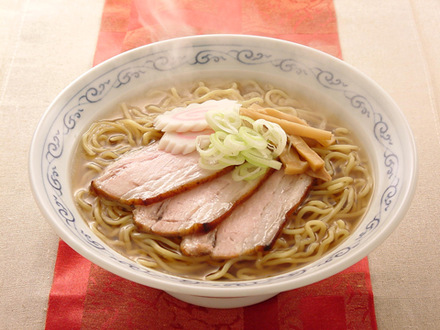 自家製チャーシューのしょうゆラーメン