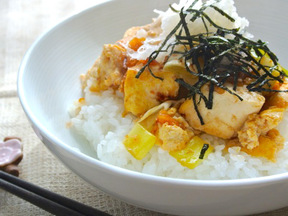 雷豆腐丼