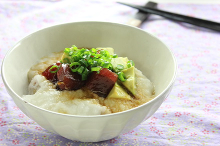 漬けまぐろの雑穀とろろ丼