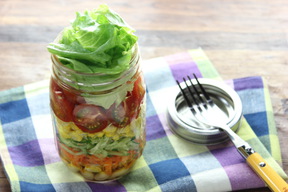 夏野菜のジャーサラダ