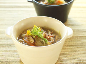 春雨と野菜の酸味スープ