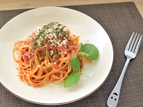 トマトと豆乳のクリームパスタ