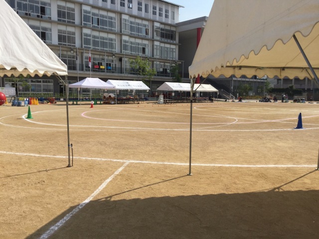 摜