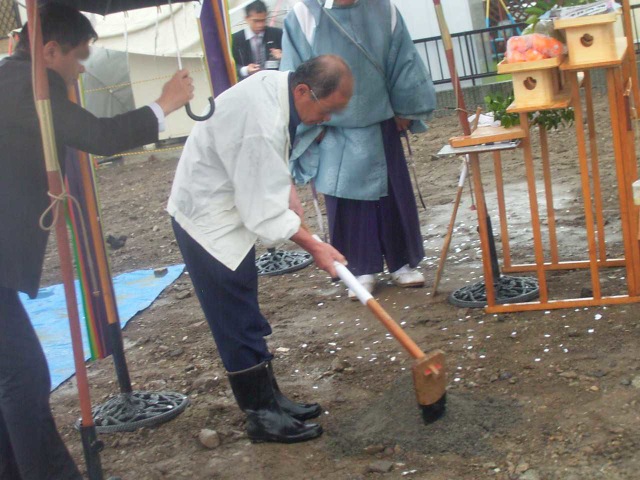 摜