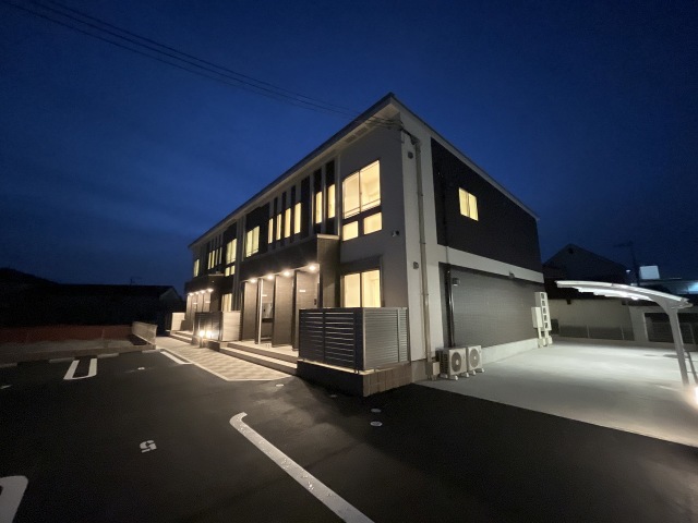 摜